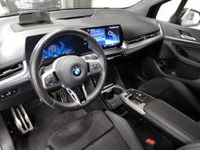 BMW 220i Active Tourer M Sport DKG, Mild-Hybrid Benzin/Elektro, Occasion / Gebraucht, Automat - 3