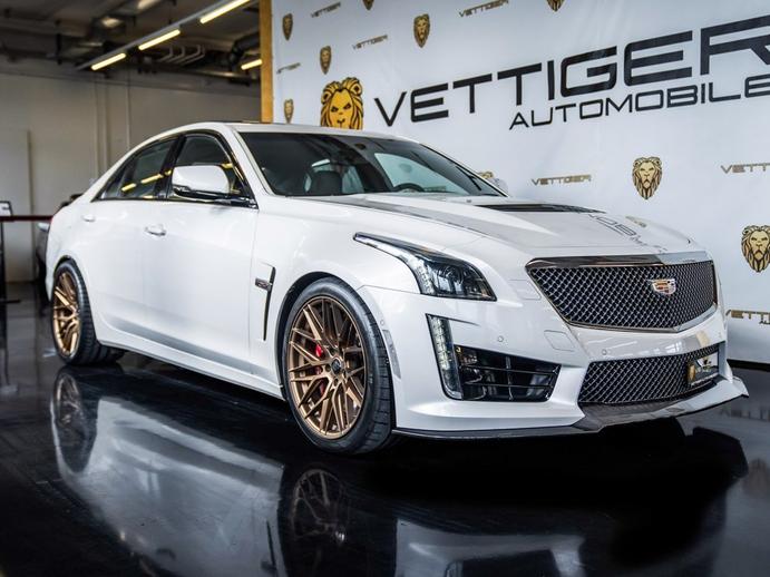 CADILLAC CTS-V Sedan 6.2 Supercharged Automatic, Benzin, Occasion / Gebraucht, Automat