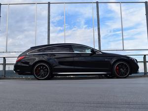 MERCEDES-BENZ CLS SHOOTING BRAKE 63 AMG S 4MATIC SPEEDSHIFT MCT l 585 PS