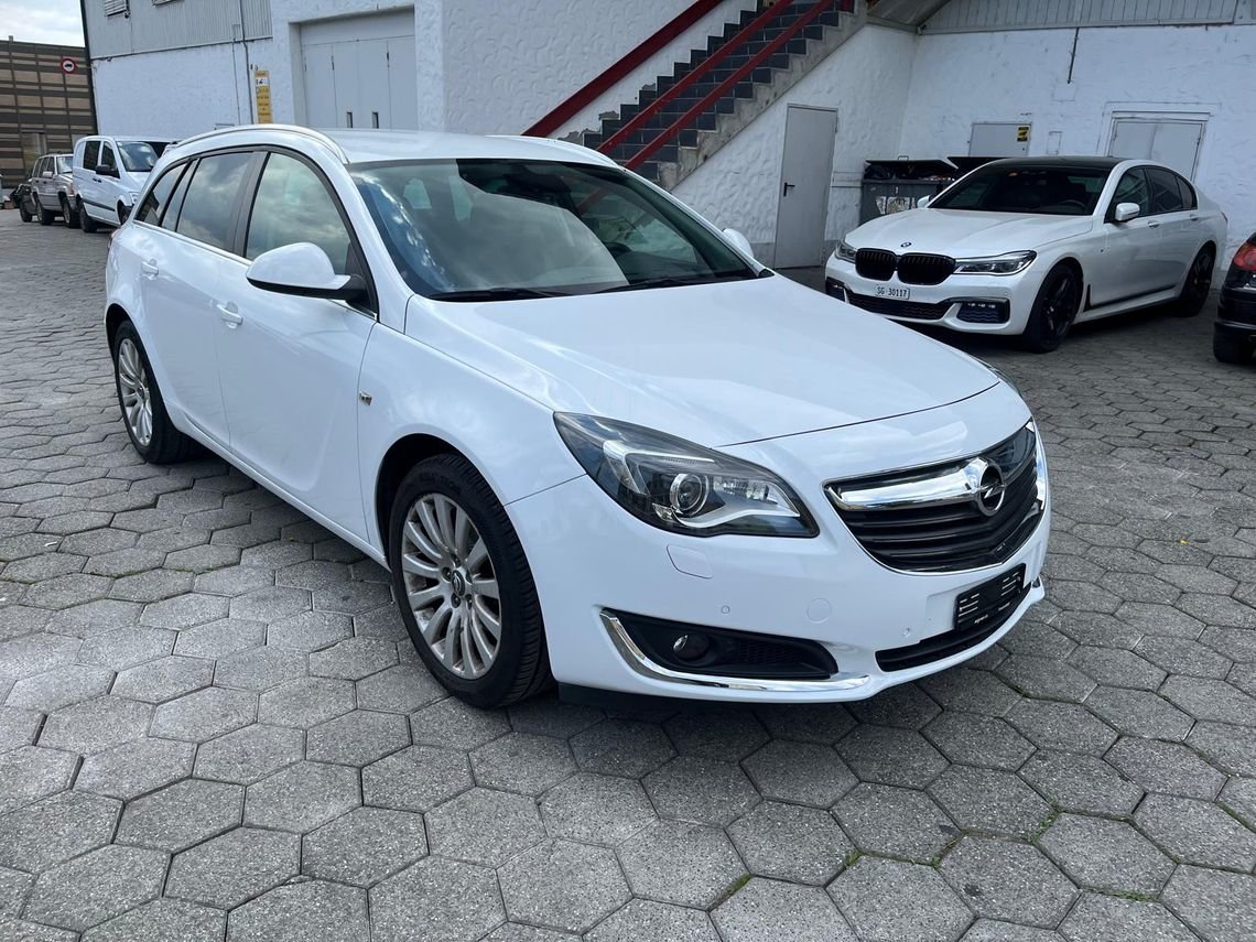 OPEL Insignia Sports Tourer 1.6 CDTI Automatic