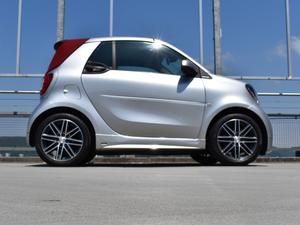 SMART FROTWO BRABUS EDITION TWINMATIC l 90 PS